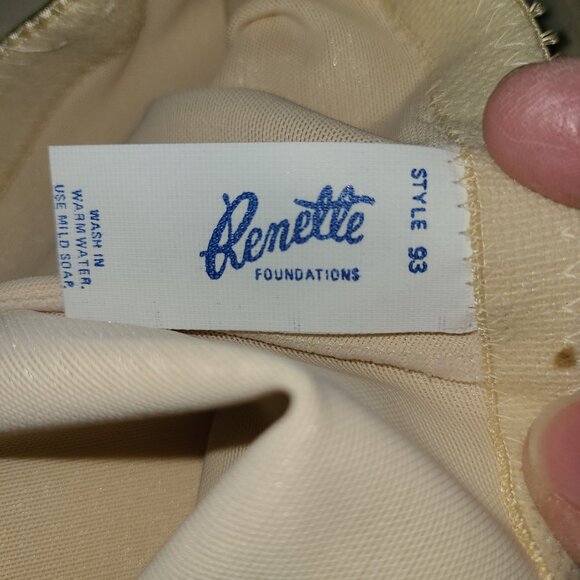 VTG Renette Foundations Girdle Brief Lace Trim SZ XL 31-32 Lined Satin - Picture 6 of 6